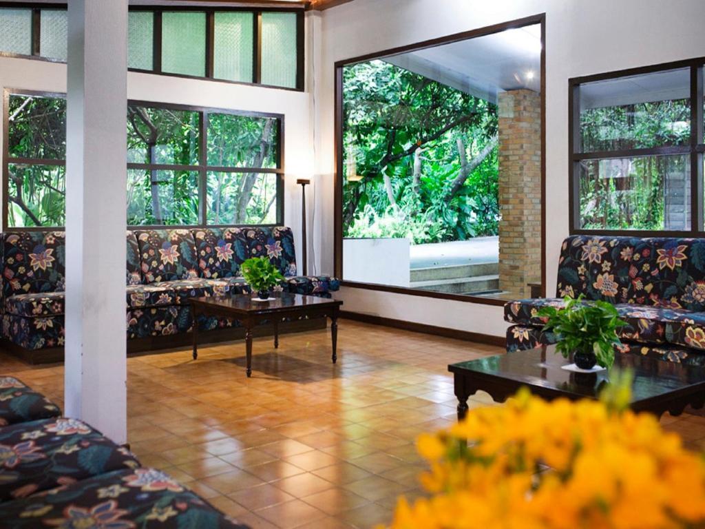 Suan Sampran Hotel Nakhon Pathom Exterior photo