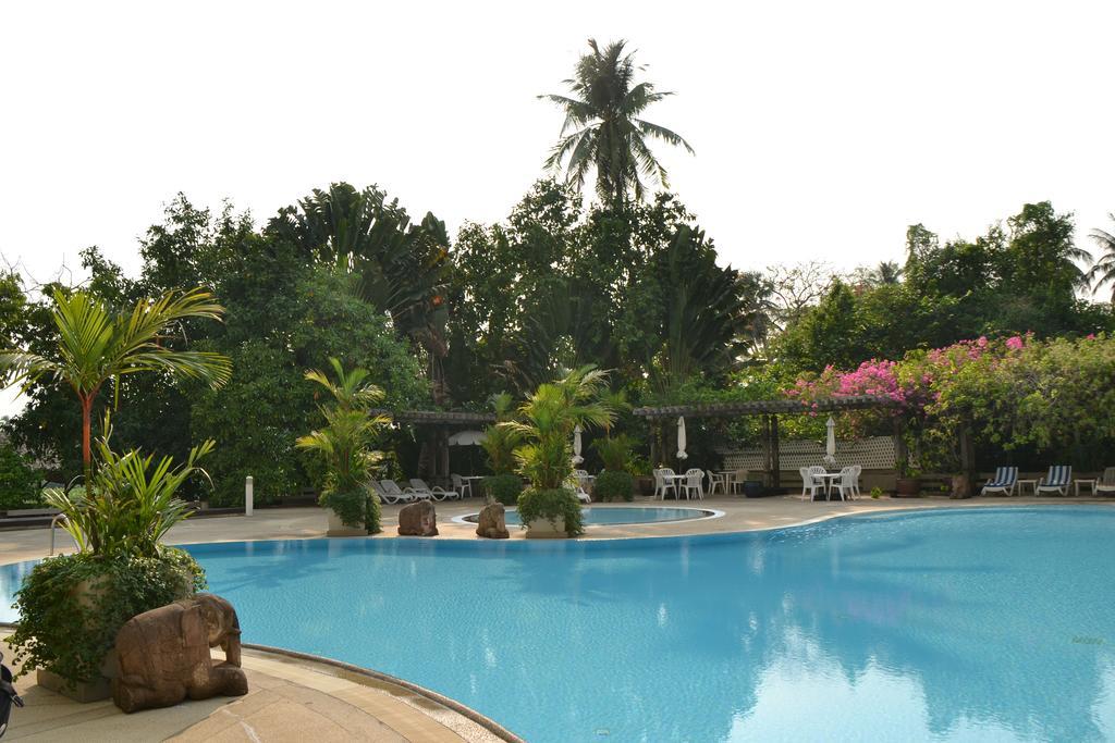 Suan Sampran Hotel Nakhon Pathom Exterior photo