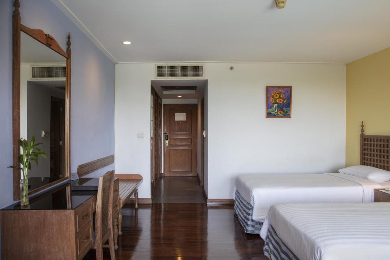 Suan Sampran Hotel Nakhon Pathom Exterior photo